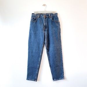 Levi’s Women’s 551 Relaxed Fit Tapered Leg Jeans 10 Short